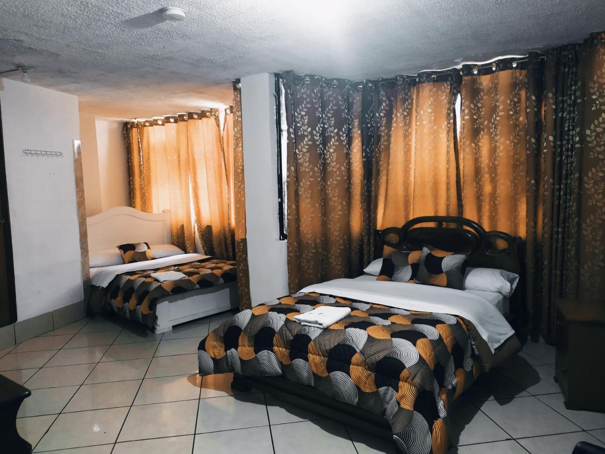 Hostal Ajavi Del Sur Quito Luaran gambar